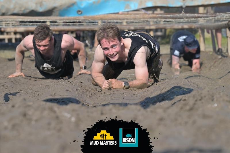 Image of George and Browney doing an obstacle course race